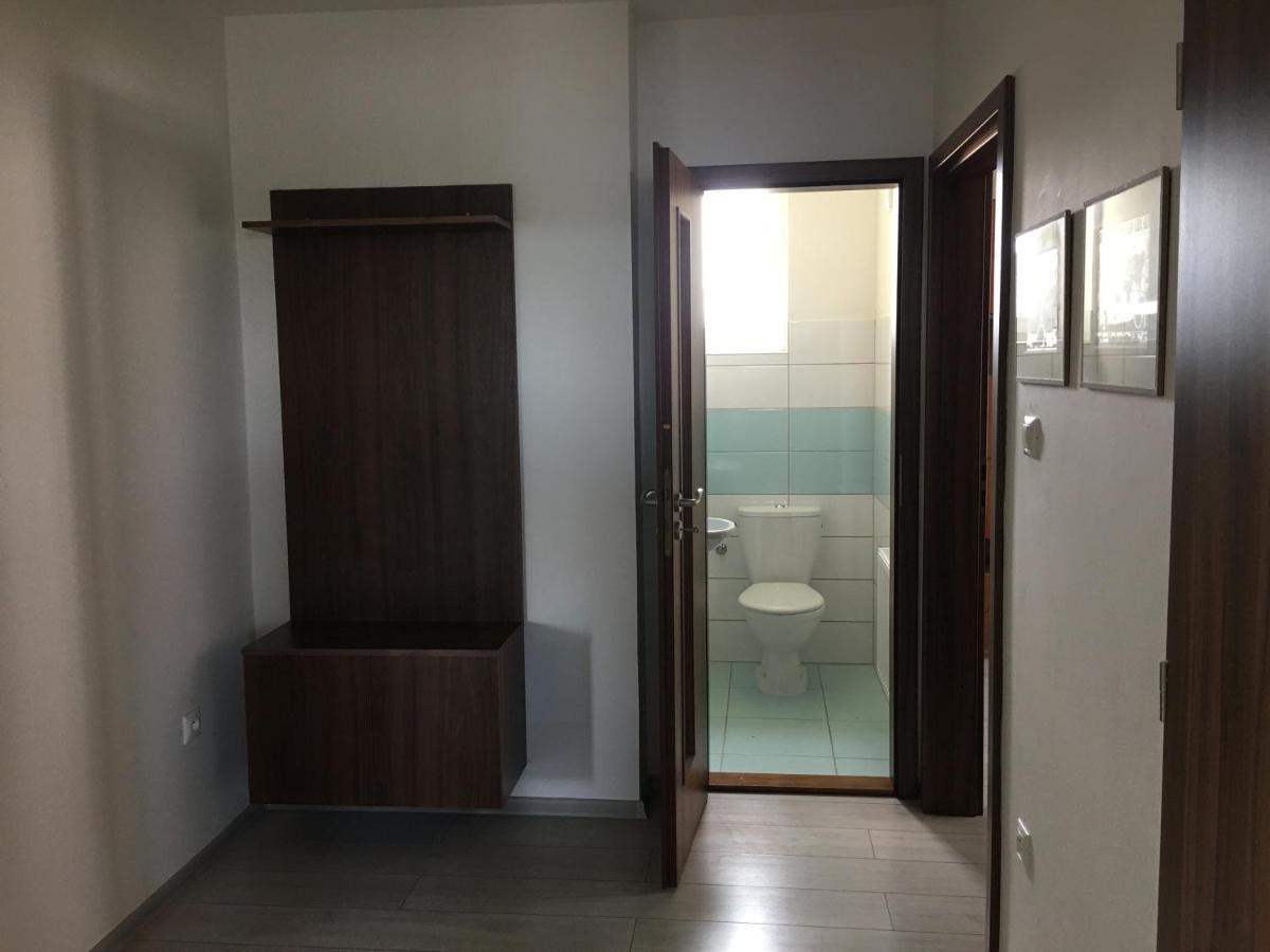 Apartman Krasna Vyhlidka Dolni Benesov Exteriör bild