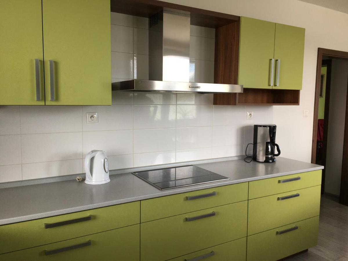 Apartman Krasna Vyhlidka Dolni Benesov Exteriör bild