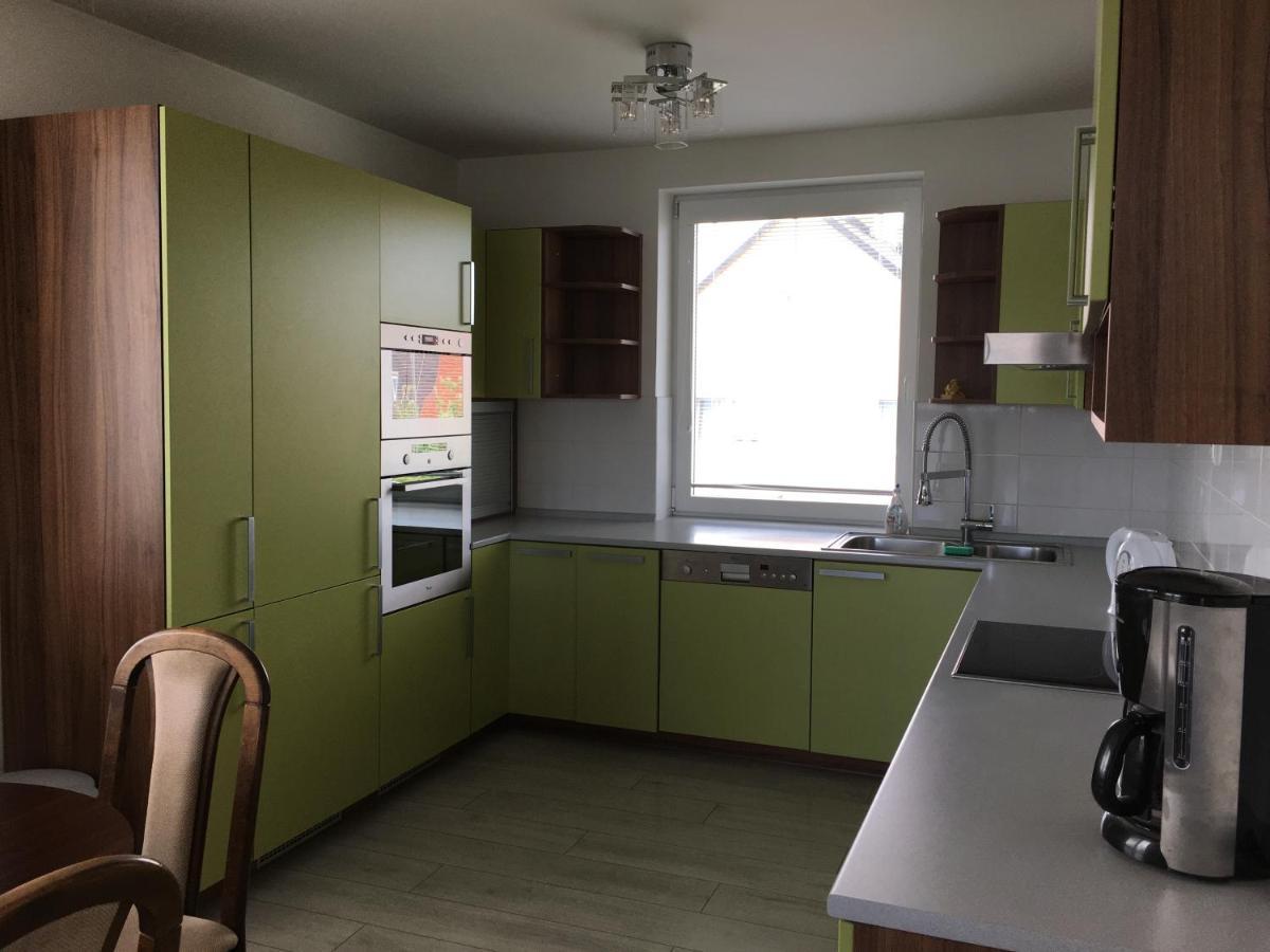Apartman Krasna Vyhlidka Dolni Benesov Exteriör bild