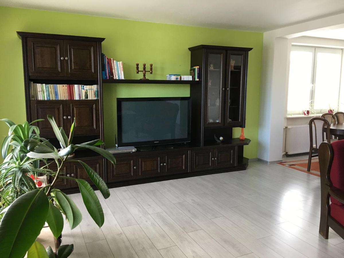 Apartman Krasna Vyhlidka Dolni Benesov Exteriör bild