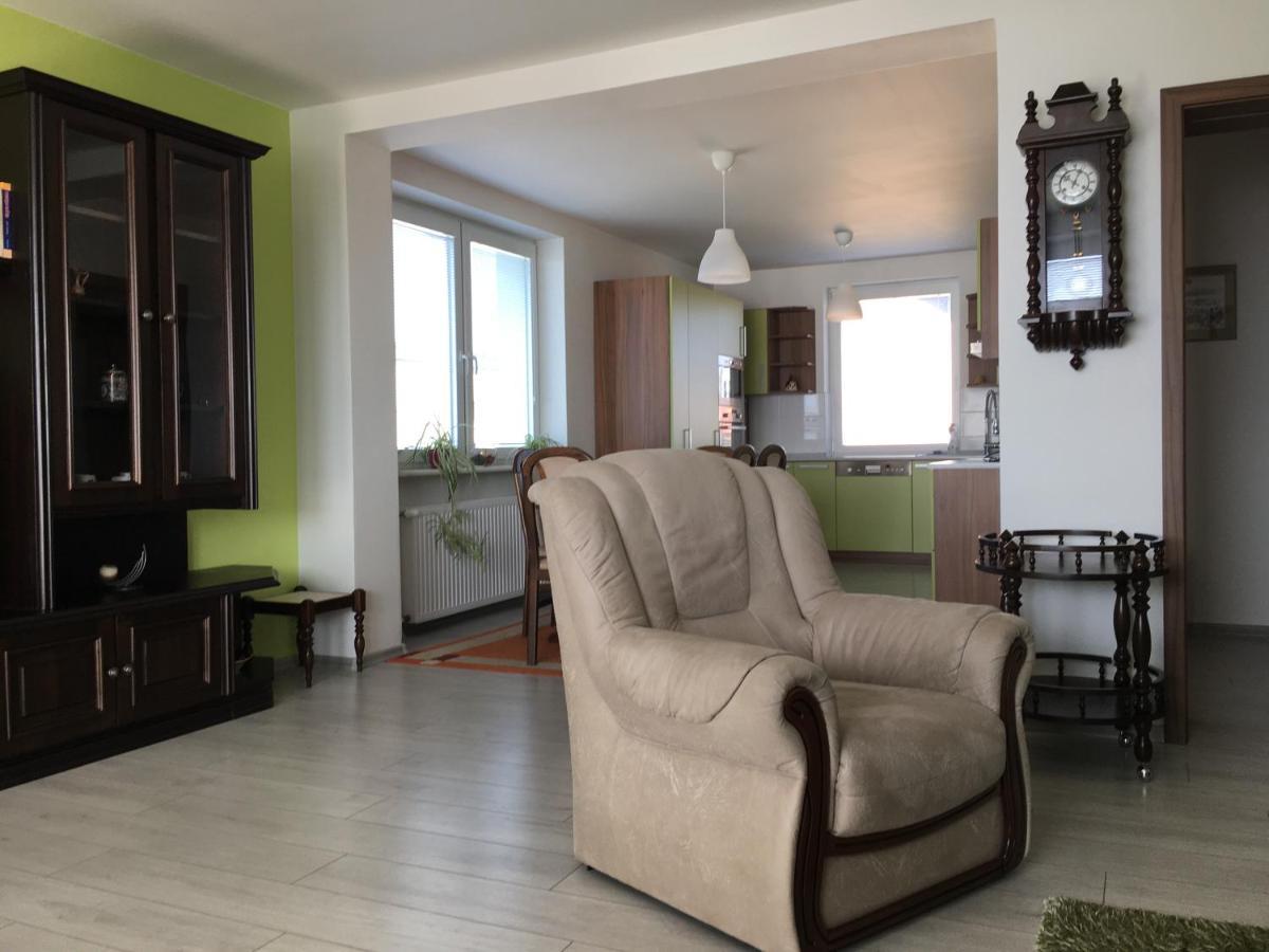 Apartman Krasna Vyhlidka Dolni Benesov Exteriör bild